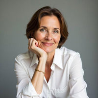 Linda R, 52 years